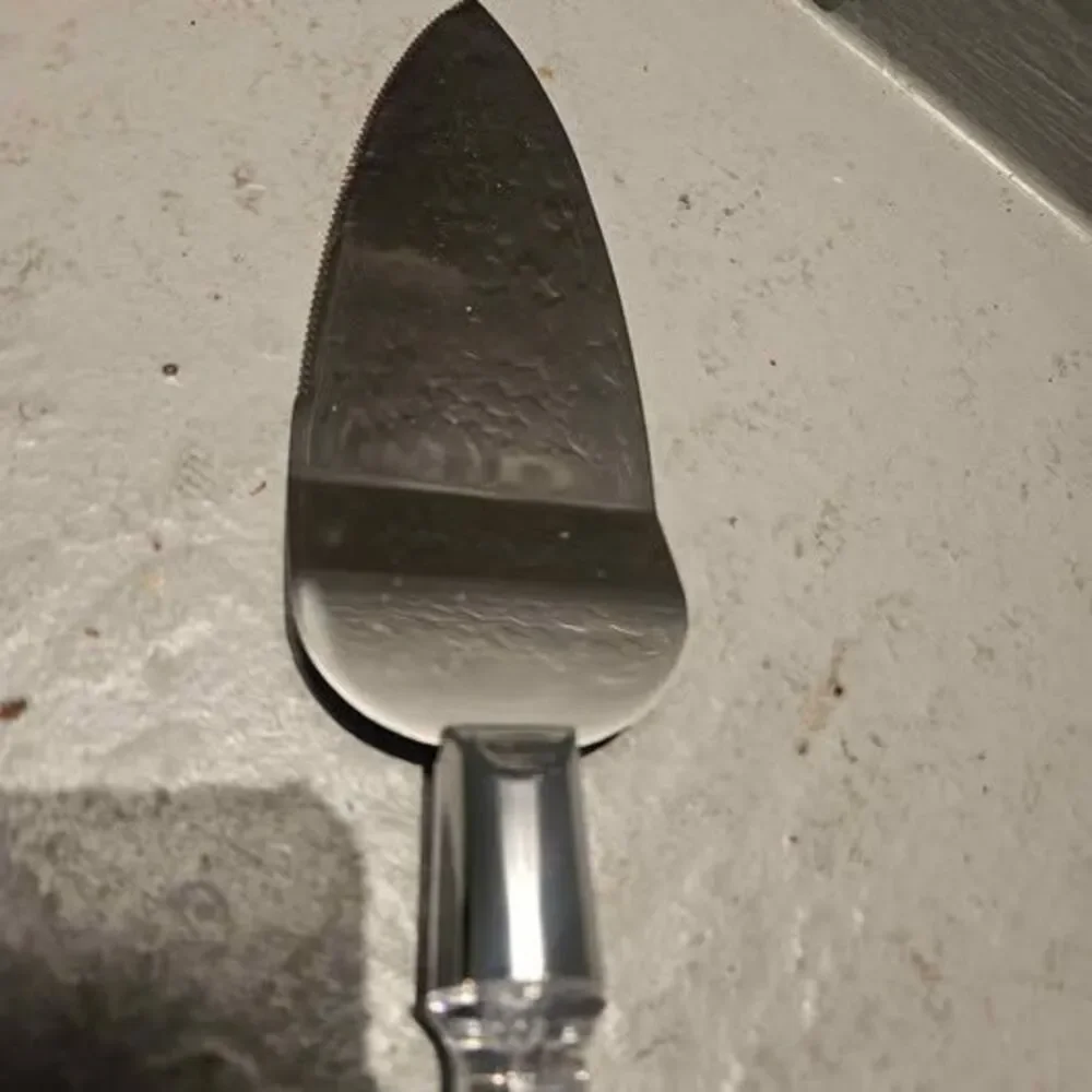Source Unknown crystal handled